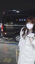 izon眸一笑百媚生，引无数粉丝欢呼尖叫
