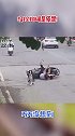 遛狗不拴绳？狗子横穿马路撞伤路人，交警判定狗主人负全部责任！