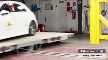 奔驰进口车安全性怎么样？来看看奔驰A-Class侧面碰撞测试