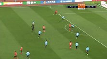 下半场补时第5分钟北京人和球员曹永竞(U23)射门 - 被扑
