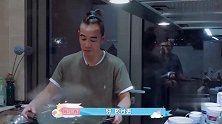 jasper唱英文歌，应采儿捧着孕肚跳起舞，陈小春好帅啊