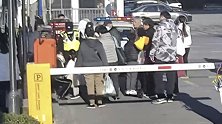 上海宝山：3岁女童走失，粗心家长竟浑然不知