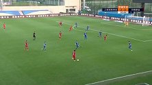 下半场补时第1分钟河南建业球员袁野射门 - 打偏