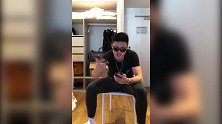 踢球说唱两不误！人和小将四川话freestyle 队友COS张震岳：我觉得不行