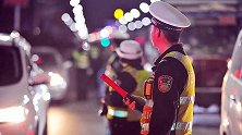 广西河池：同一地点第2次酒驾！男子伺机逃跑，200米后被抓了