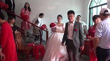 浙江农村一高材生娶漂亮媳妇，婚礼配上一首歌