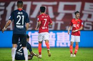 恒大4-0锁定胜局！韦世豪门前推射破门完成梅开二度