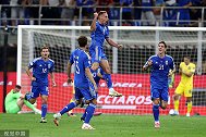 欧预赛-弗拉泰西双响 意大利2-1乌克兰升至C组第二