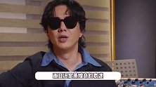 49岁知名歌手萧煌奇官宣结婚，被问女方是否怀孕，回应模棱两可