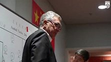 国足比赛日微纪录：坐镇主场0-2不敌澳大利亚