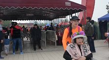 安宁走基层：爱心人士游览龙门石窟上