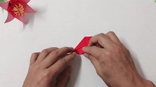 漂亮的折纸百合花，6个花瓣简单的粘在一起，看一遍就记住了