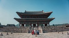 韩国有两个前总统，为何保外就医的总统比在监狱里的总统更可怜