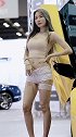 中年女人还有如此身材，属实不易