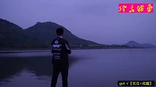 夜钓：入夜之后群鱼乱舞，抛竿远投都是你想要的大翘嘴