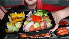 吃到哭的鱼生盖饭和寿司，我好爱三文鱼啊啊啊啊啊