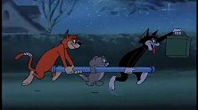 猫和老鼠：汤姆的狐朋狗友，晚上一起看小电影，发现杰瑞也在！
