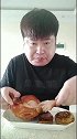 今天有口福了，给大家整只烧鸡