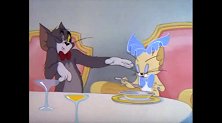 猫和老鼠：汤姆喝点酒就胆大包天想抱女神