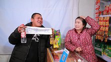 小伙买饮料有妙招，每次都中“再来一瓶”，真有才