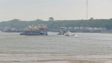 台风“海高斯”致广西9艘货船失控漂流11人被困 海事紧急救援