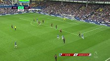 卢克曼闪转腾挪大力传中 队友错失反超良机