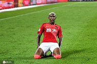 鲁能vs恒大五佳球：塔利斯卡金左脚 廖力生1v3破门