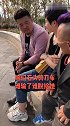 美女好可怜，两个男人没有一个怜香惜玉的