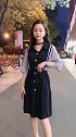 小姐姐这身学院风的连衣裙搭配高跟鞋，看上去复古有格调