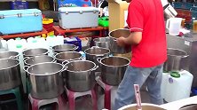 台湾街头小吃凤梨水果茶，看起来超甜超好喝