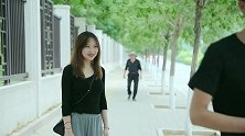 媳妇闻到烤鱿鱼流口水，二货老公立刻心领神会