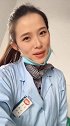 护士姑娘玩自拍配音，甜美可爱，一身护士制服真的好看