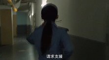 李沁穿警服出演短片向人民战士致敬，眼神超级有戏太飒了
