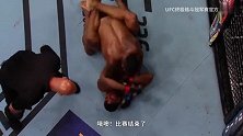 “剃刀”布莱兹崛起之路：年轻派的重量级摔打系代表人物