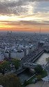 巴黎圣母院上俯瞰塞纳河美景