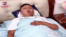 主人生病卧床不起，金毛轮胎赶紧帮主人去买药拿水，这狗没白养！