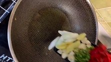 这样做的麻辣小龙虾，全家人抢着吃