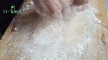饼子只要做对这一步，筷子一搅，劲道柔软有弹性，孩子再也不挑食