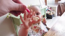 喂个酸奶都能玩出花样，果然别人家的爸爸，从没让我失望