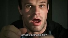 他是乌克兰“绿巨人”肱二头肌就有63厘米，抠鼻子却不太方便