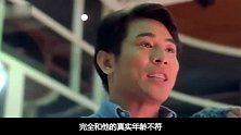 56岁李连杰精神抖擞出镜，一头长发不惧镜头，亲自上阵宣传电影