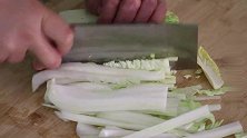 大白菜我家就爱这个做法，好吃又下饭，上桌就分光，2分钟学会