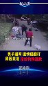 大家认为男子的行为是正当防卫还是殴打？我在合肥 不拴狗绳 宠物狗