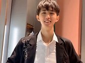 原来人真的会反反复复喜欢同一个人男孩
