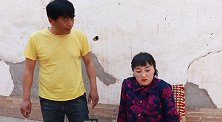 短剧：妹妹一夜未归，哥哥进房去找看到化妆盒，立马懂了