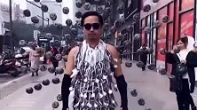 趣乐搞笑-《时尚护甲》大爷你的想法可以去申请吉尼斯了
