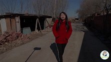 美女老板去见娃娃亲对象，没想见到后让她哭笑不得，太逗了