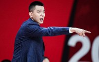 【PP体育在现场】杨鸣：广州的进步显而易见 满意西蒙斯的表现
