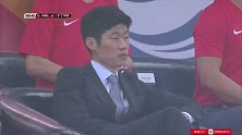 沙特3人抢同一点韩国打偏必进球 朴智星看台仰天长叹