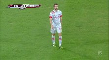 第70分钟多伦多FC球员穆林斯黄牌